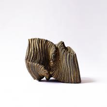 2022 Icaro Maiterena “Mnemosyne  fold VII” 15,5 x 14 x 14 cm. 1,55 Kg. Ceramic. Stoneware + yellow engobe