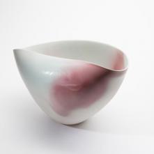 Thierry Damant, bol, porcelaine, émail et oxyde, 7 x 9.5 cm, 2022