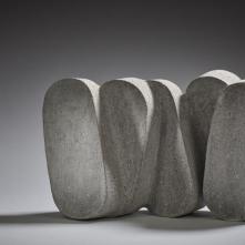 Maarten Stuer, 2020, Grès engobé, 27 x 43 x 16 cm © Christian Baraja, Studio SLB