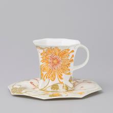 Tasse et sa soucoupe en porcelaine de Rozenburg, décor de Samuel Schelling, 1904